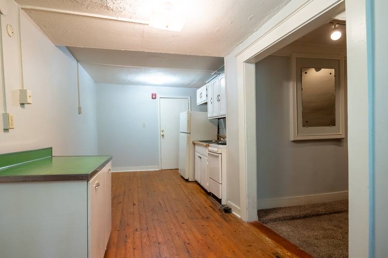 Apartment for rent at 706 Chickamauga Ave #14, Knoxville, TN 37917