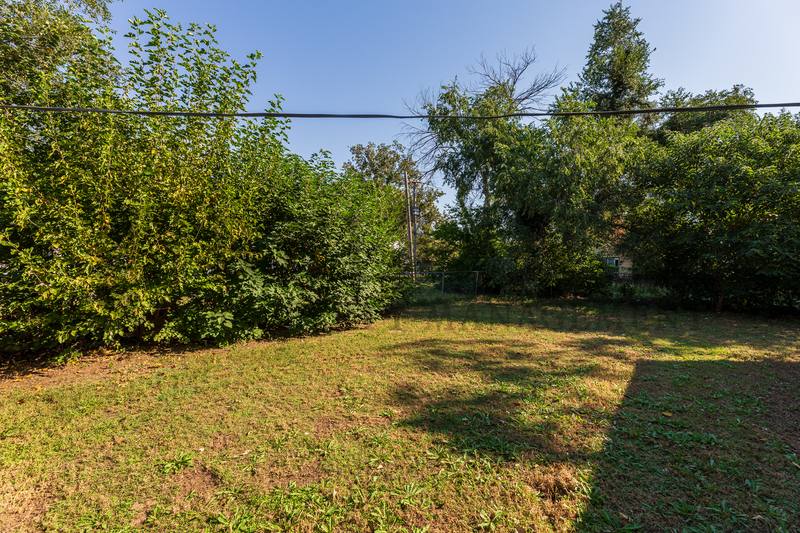 House for rent at 308 N Reno St, Haven, KS 67543