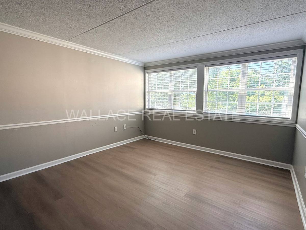 Condo for rent at 2749 Sullins St, Knoxville, TN 37919