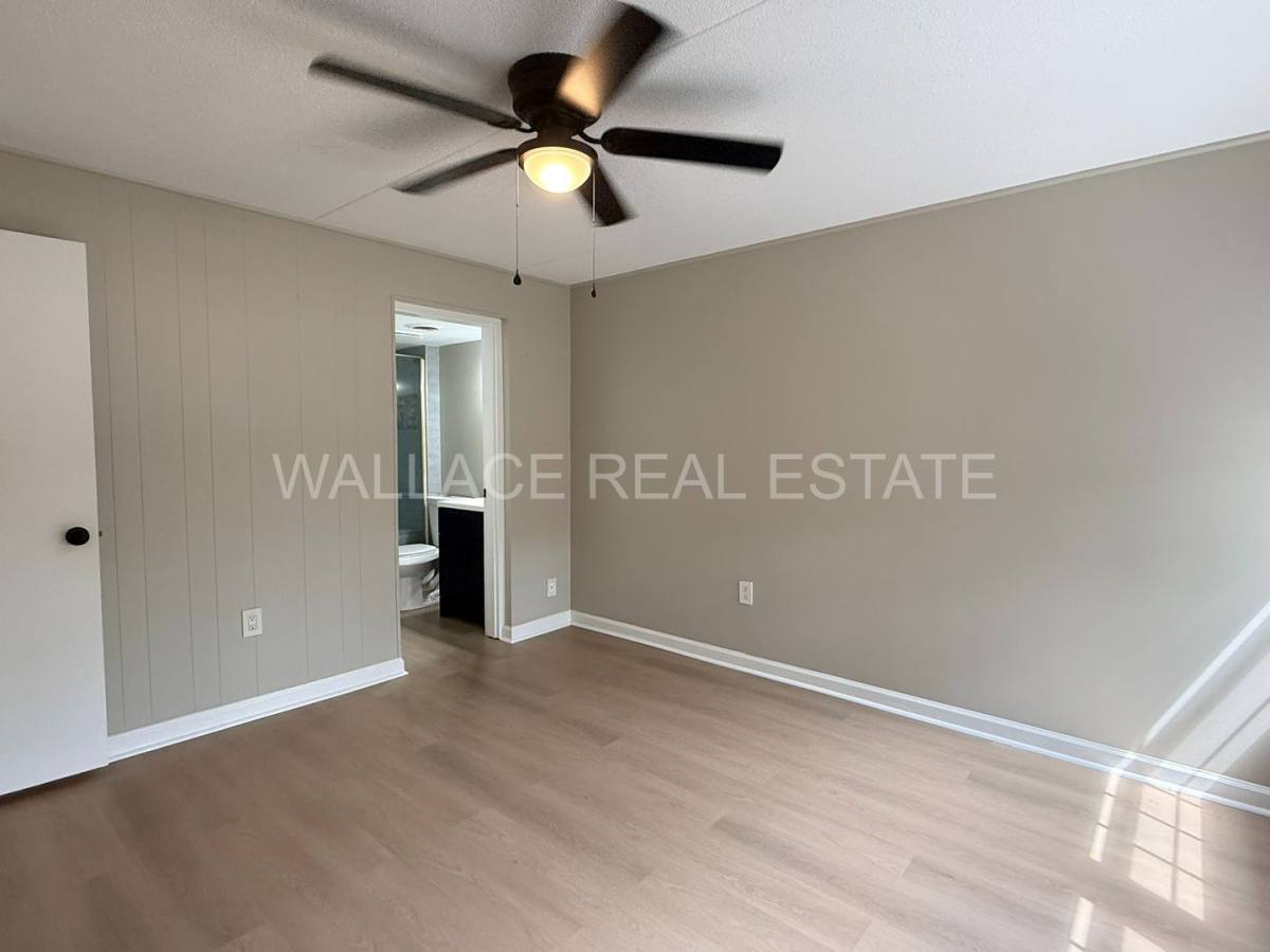 Condo for rent at 2749 Sullins St, Knoxville, TN 37919