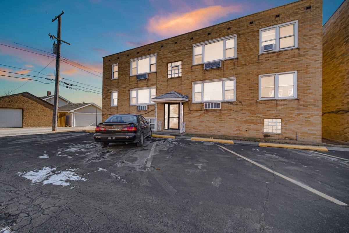 Apartment for rent at 1317 Calumet Ave, Whiting, IN 46394