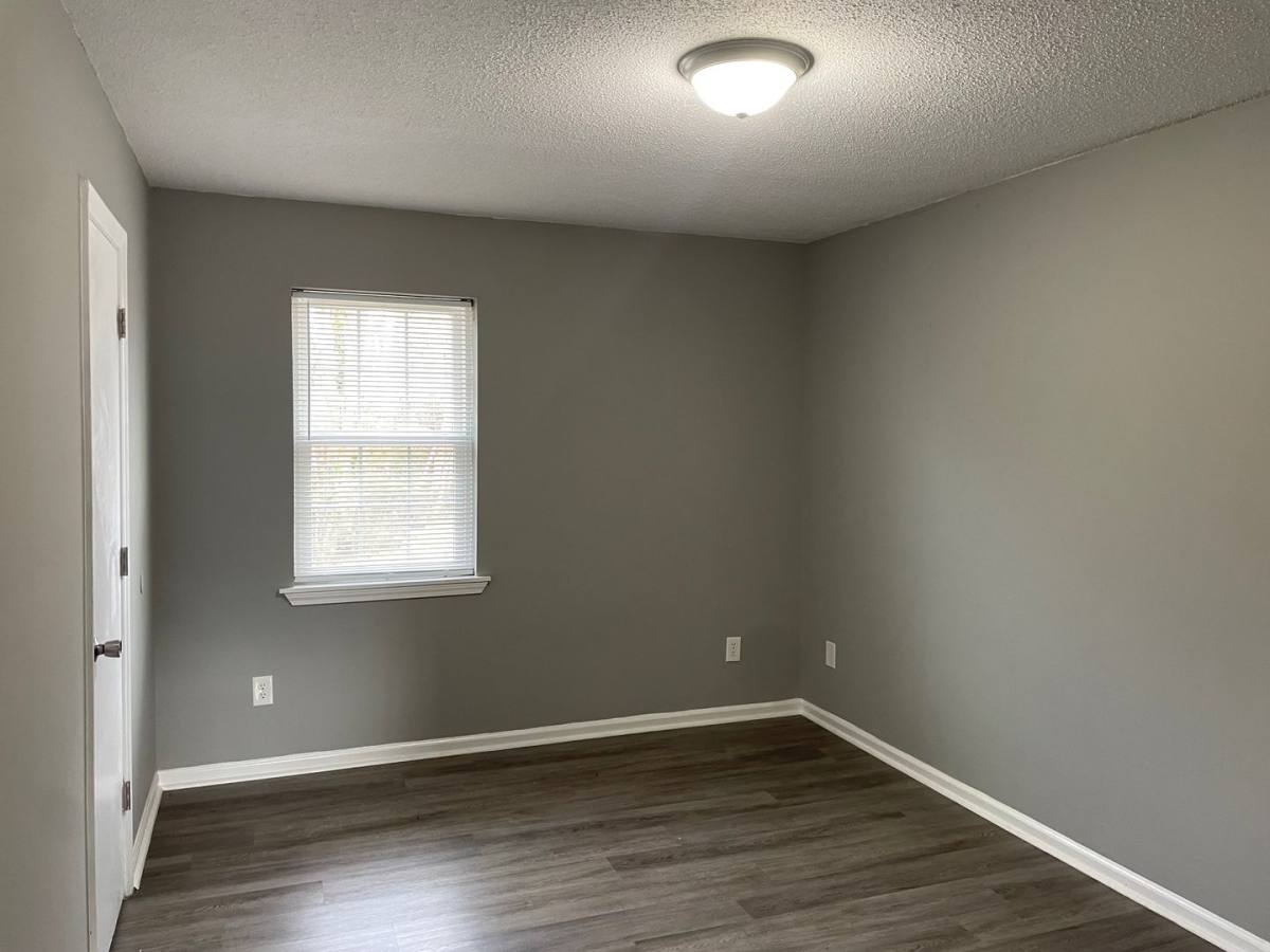 Apartment for rent at 705-711-721 S Church St, Asheboro, NC 27203