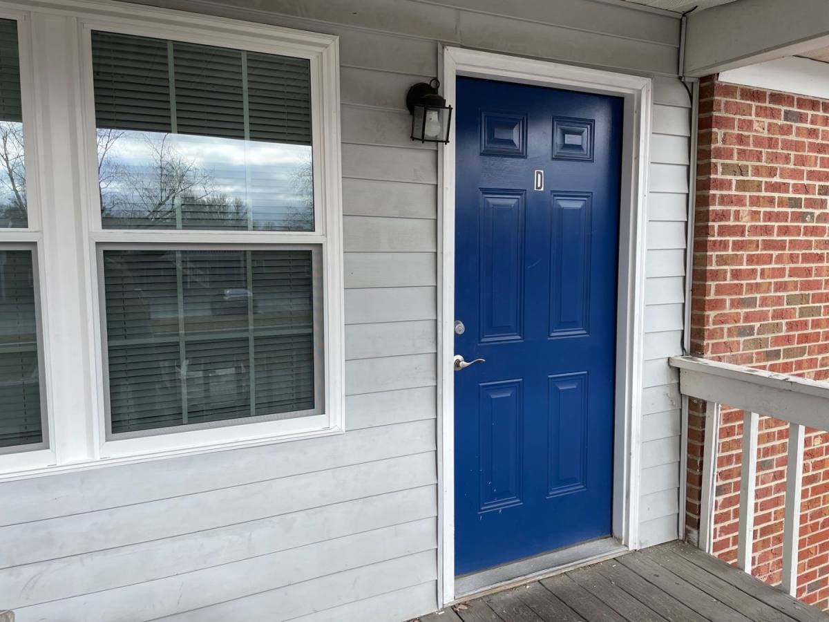 Apartment for rent at 705-711-721 S Church St, Asheboro, NC 27203