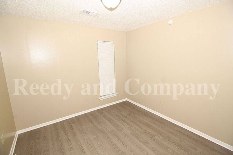 House for rent at 8401 Old Forge Rd, Southaven, MS 38671
