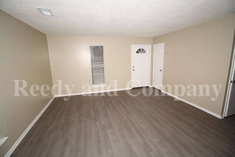 House for rent at 8401 Old Forge Rd, Southaven, MS 38671