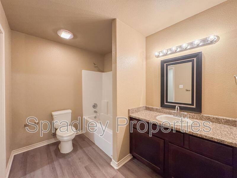 Apartment for rent at 943 Laila Lane, Belton, TX 76513