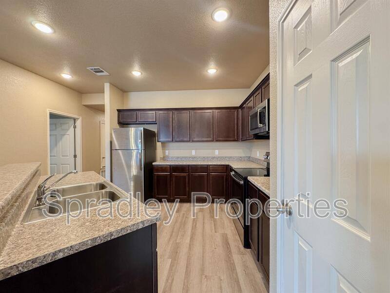 Apartment for rent at 943 Laila Lane, Belton, TX 76513