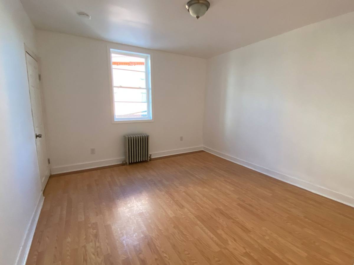 Apartment for rent at 1815 Tasker St, Philadelphia, PA 19145