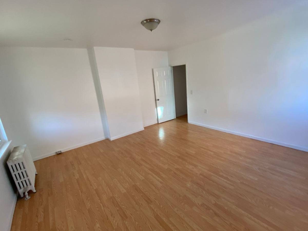 Apartment for rent at 1815 Tasker St, Philadelphia, PA 19145