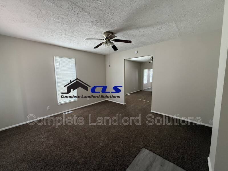 Apartment for rent at 2403 Locust, Terre Haute, IN 47807
