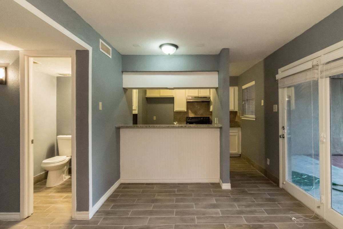 House for rent at 317 Valley Park Dr, Garland, TX 75043