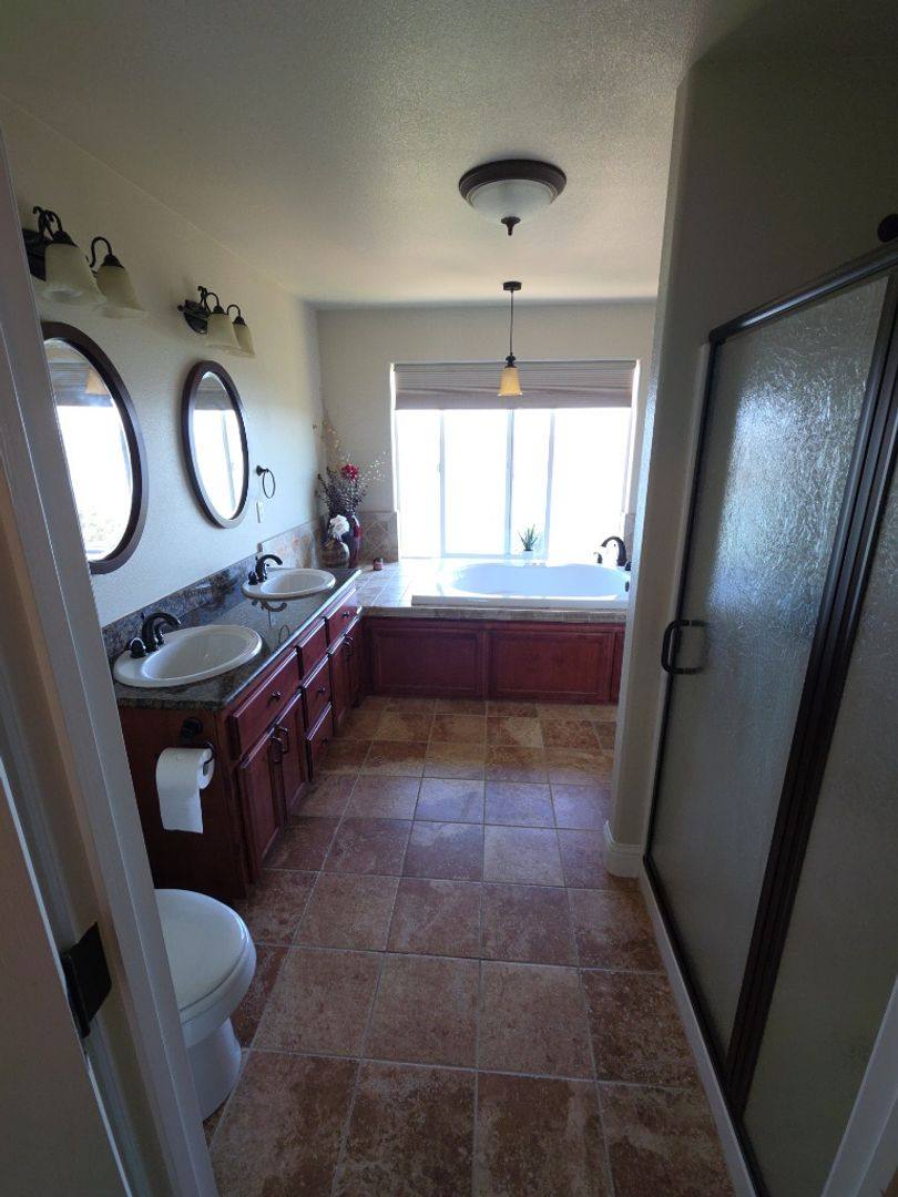 House for rent at 8115 Mountain Crest Dr, Kelseyville, CA 95451