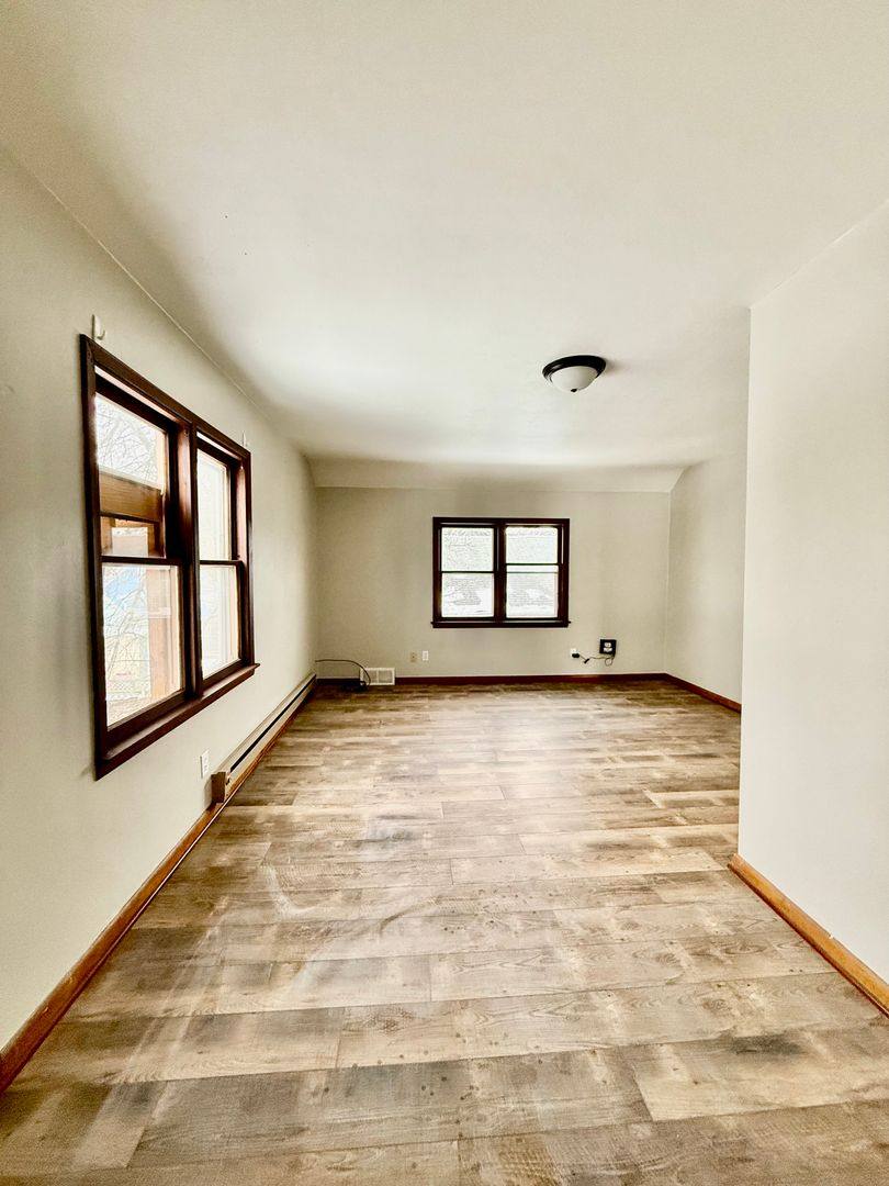 Apartment for rent at 239 2nd Ave SE, Valley City, ND 58072