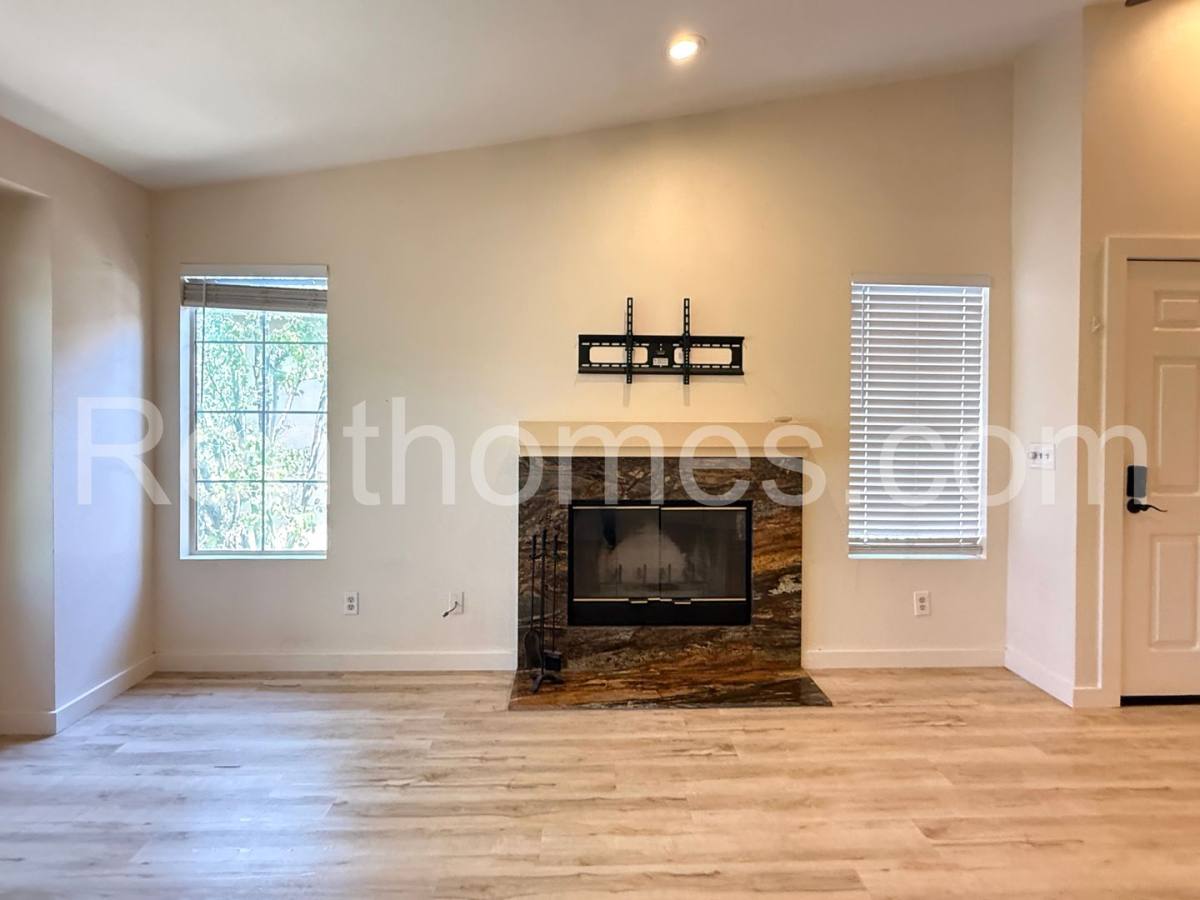Condo for rent at 18650 Caminito Cantilena, San Diego, CA 92128
