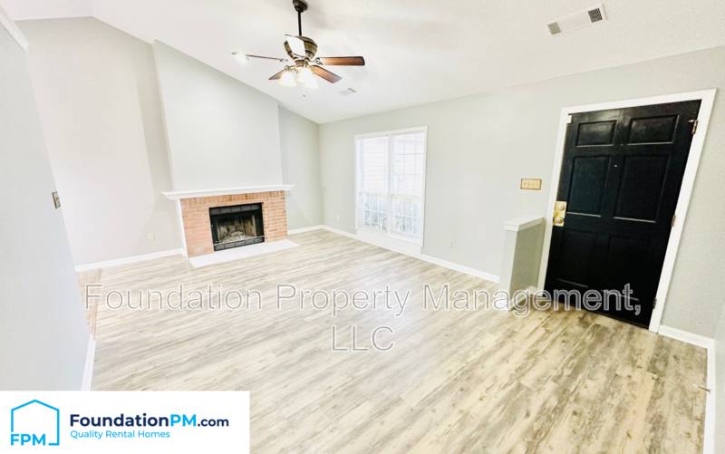 House for rent at 2663 Bay Pointe Circle W, Memphis, TN 38128