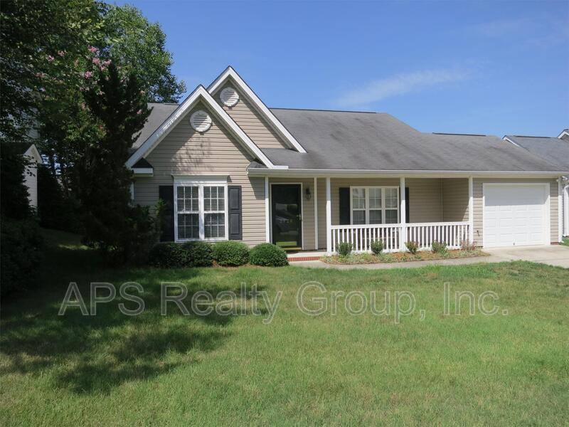 House for rent at 2428 Somerset Place, Winston Salem, NC 27103
