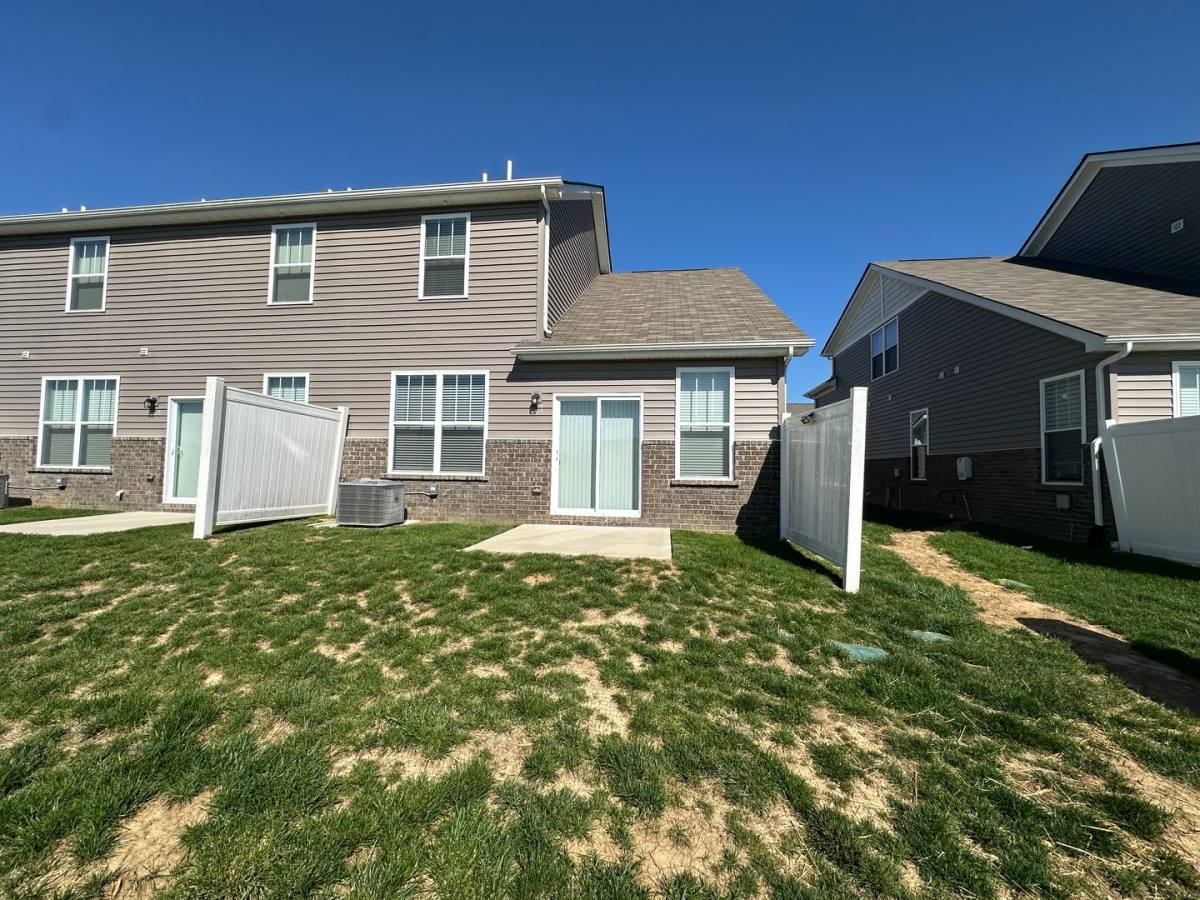 Townhouse for rent at 767 Mickelson Way, Lebanon, TN 37087