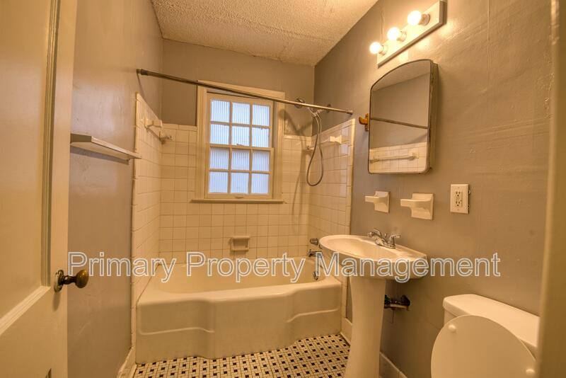 House for rent at 2212 NW 31st St, Oklahoma City, OK 73112