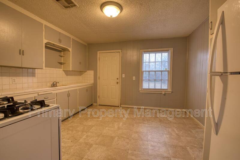 House for rent at 2212 NW 31st St, Oklahoma City, OK 73112