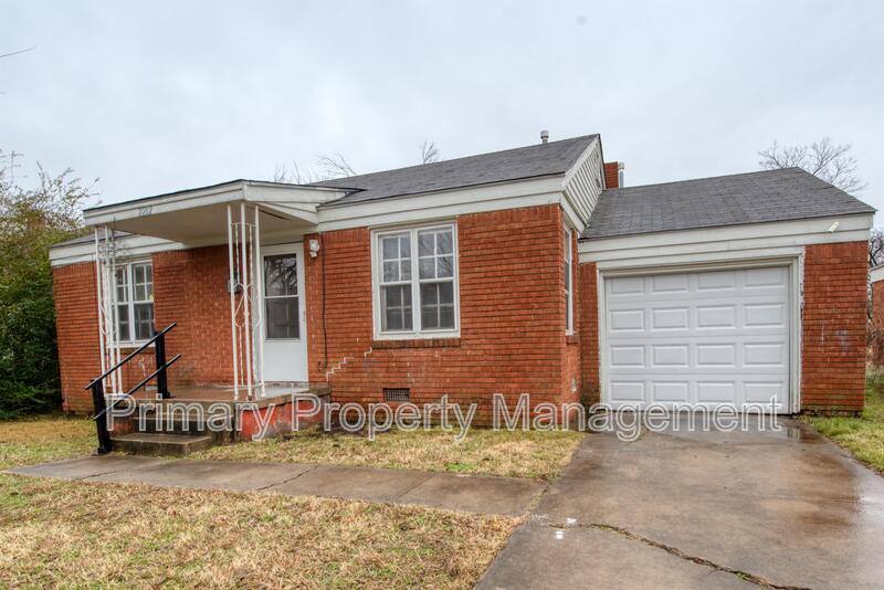 House for rent at 2212 NW 31st St, Oklahoma City, OK 73112