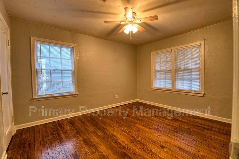 House for rent at 2212 NW 31st St, Oklahoma City, OK 73112