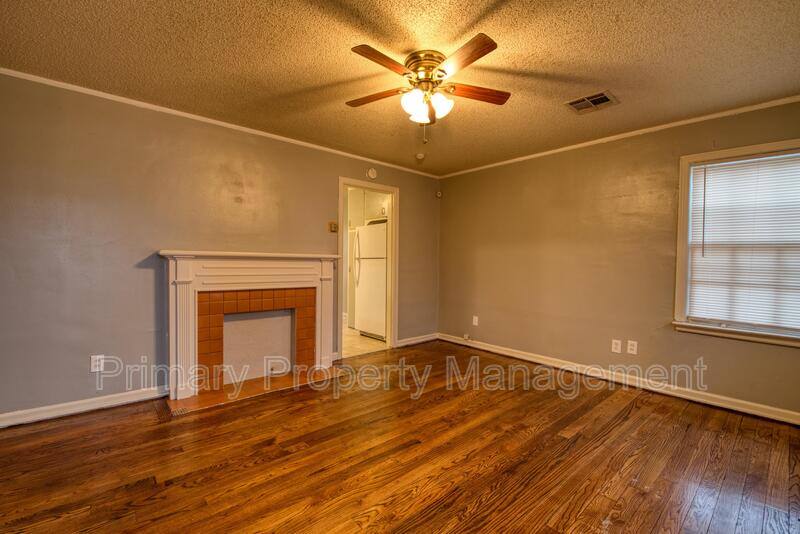 House for rent at 2212 NW 31st St, Oklahoma City, OK 73112