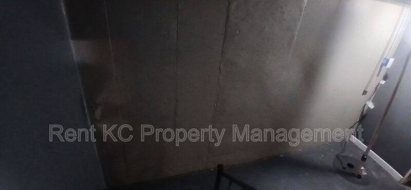 House for rent at 513 NW 88th St, Kansas City, MO 64155
