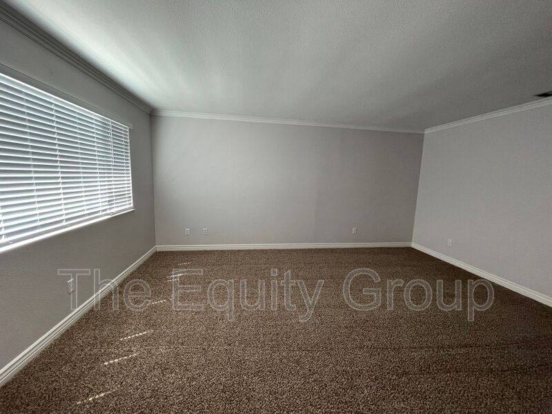 House for rent at 708 S Peggy St, Tulare, CA 93274