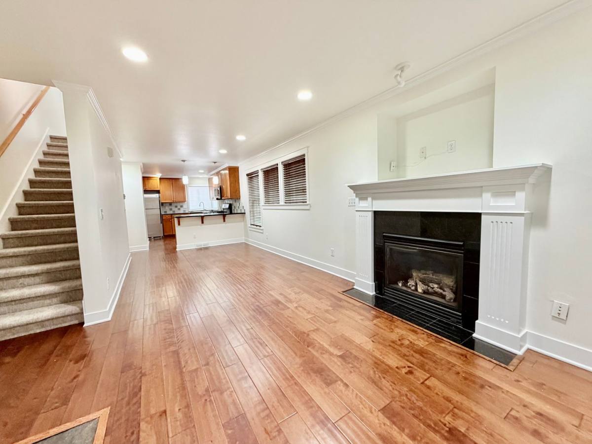 Townhouse for rent at 134A 25th Ave E, Seattle, WA 98112