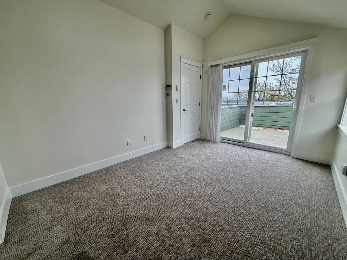 Townhouse for rent at 134A 25th Ave E, Seattle, WA 98112