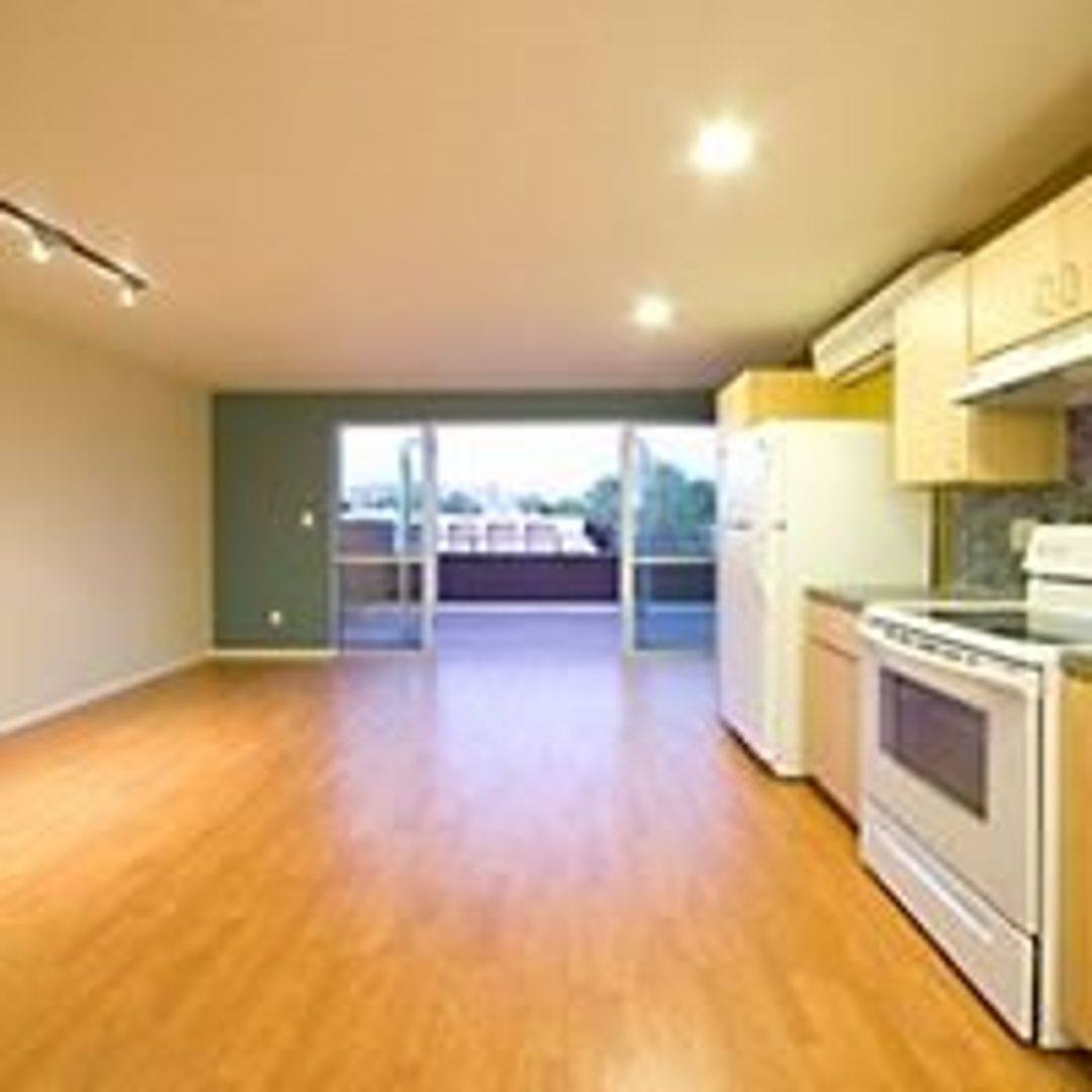 Apartment for rent at 115 Harvard SE, Albuquerque, NM 87106