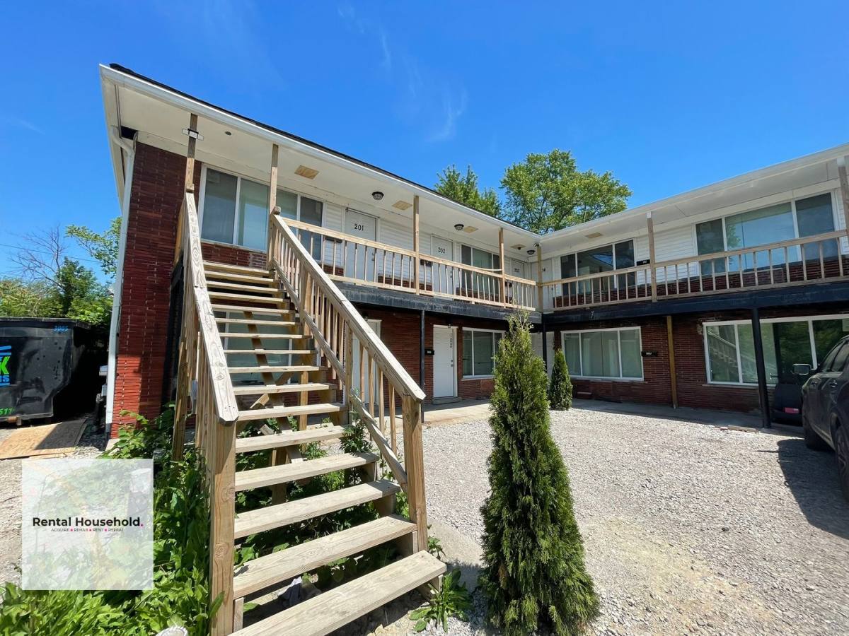 Apartment for rent at 11411 Wyoming Ave, Detroit, MI 48204