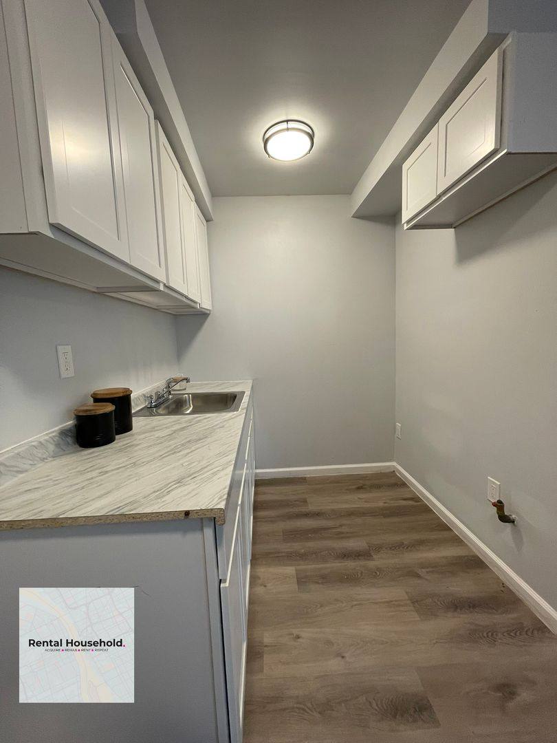 Apartment for rent at 11411 Wyoming Ave, Detroit, MI 48204
