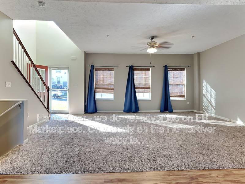 Townhouse for rent at 1505 Canterbury Dr, Imperial, PA 15126