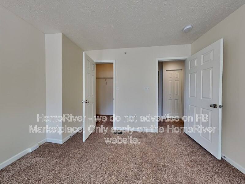 Townhouse for rent at 1505 Canterbury Dr, Imperial, PA 15126