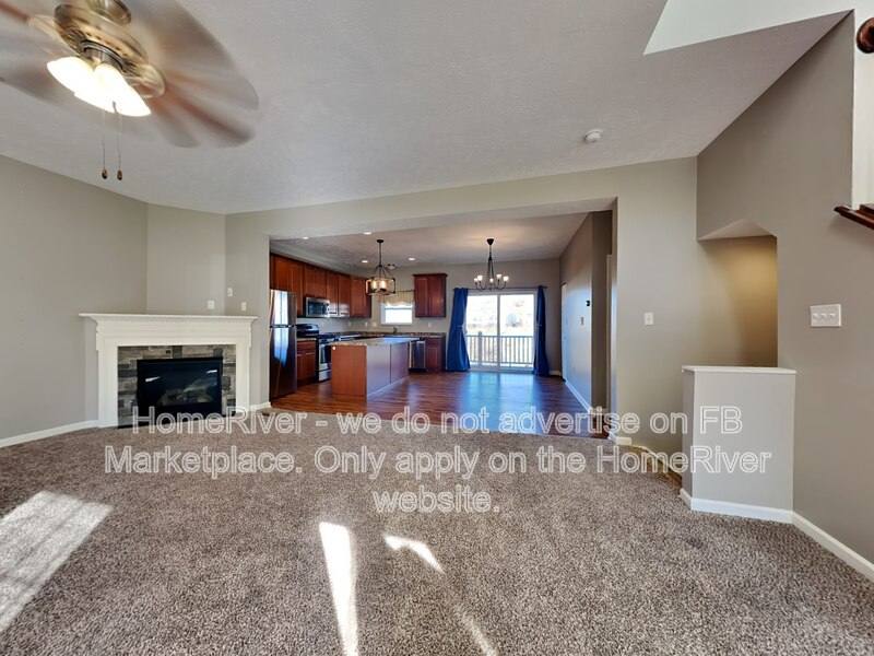 Townhouse for rent at 1505 Canterbury Dr, Imperial, PA 15126