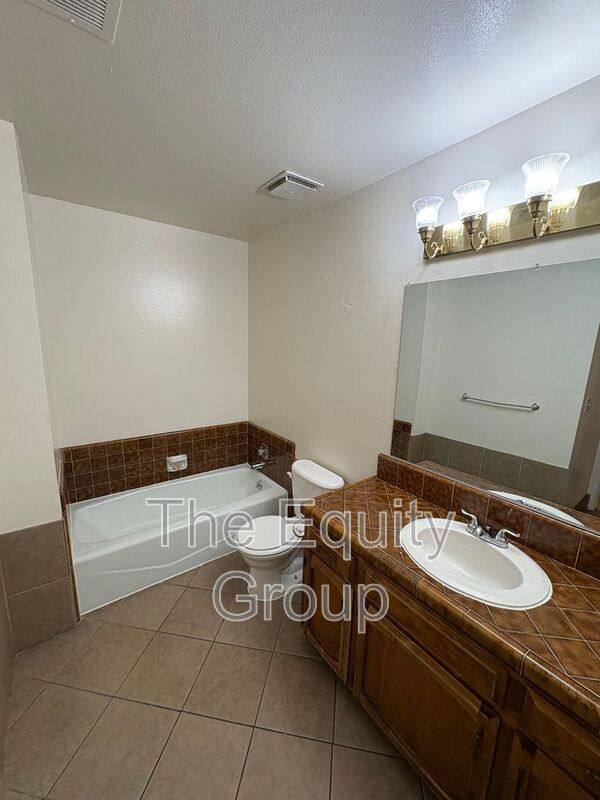 House for rent at 1748 E Laura Ave, Visalia, CA 93292