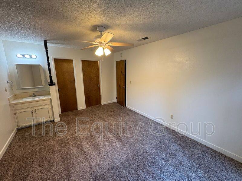 House for rent at 1748 E Laura Ave, Visalia, CA 93292