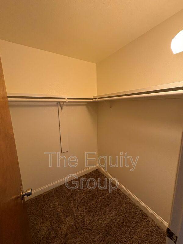 House for rent at 1748 E Laura Ave, Visalia, CA 93292