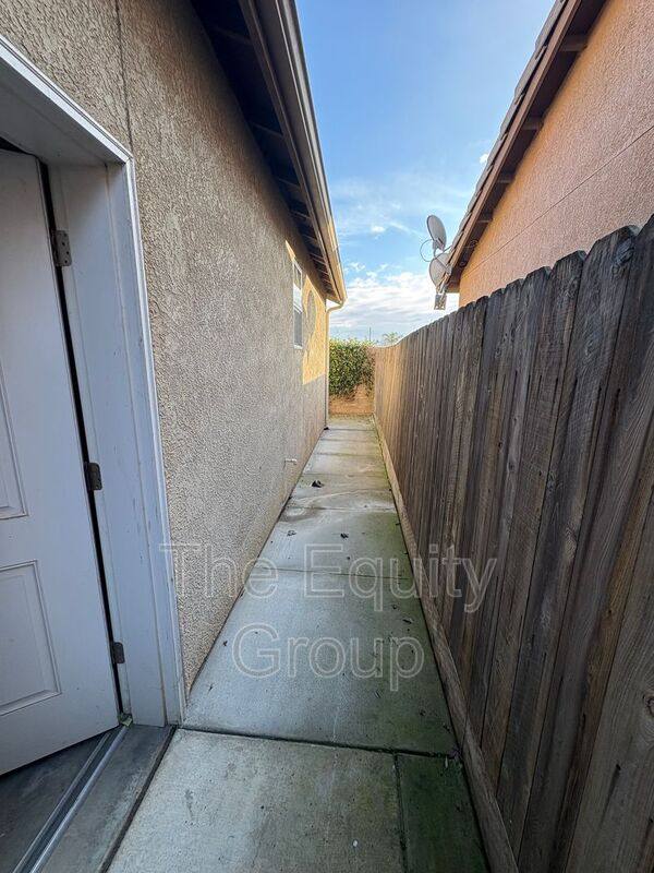 House for rent at 3310 N Tilden Court, Visalia, CA 93291