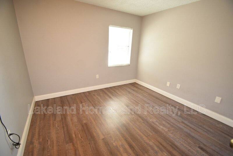 Apartment for rent at 1005 S New York Ave #4, Lakeland, FL 33803