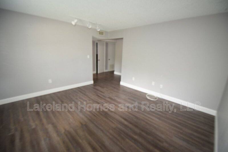 Apartment for rent at 1005 S New York Ave #4, Lakeland, FL 33803