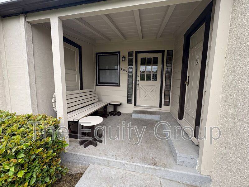 House for rent at 309 W Noble Ave, Visalia, CA 93291