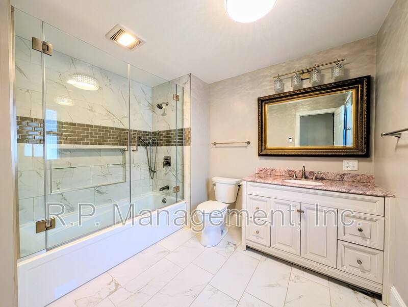 House for rent at 5122 36th Ave S, Minneapolis, MN 55417