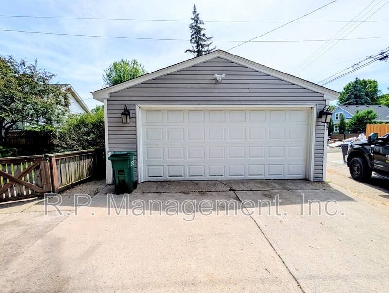 House for rent at 5122 36th Ave S, Minneapolis, MN 55417