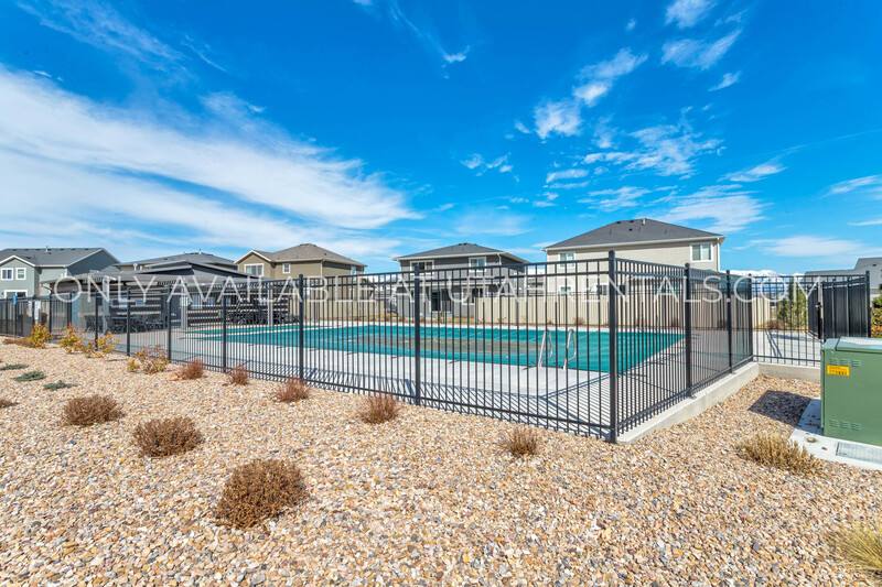 Townhouse for rent at 4249 E Hill View Dr, Eagle Mountain, UT 84005