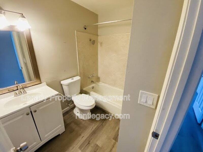 Apartment for rent at 2318 Church Ave #8, Sacramento, CA 95821