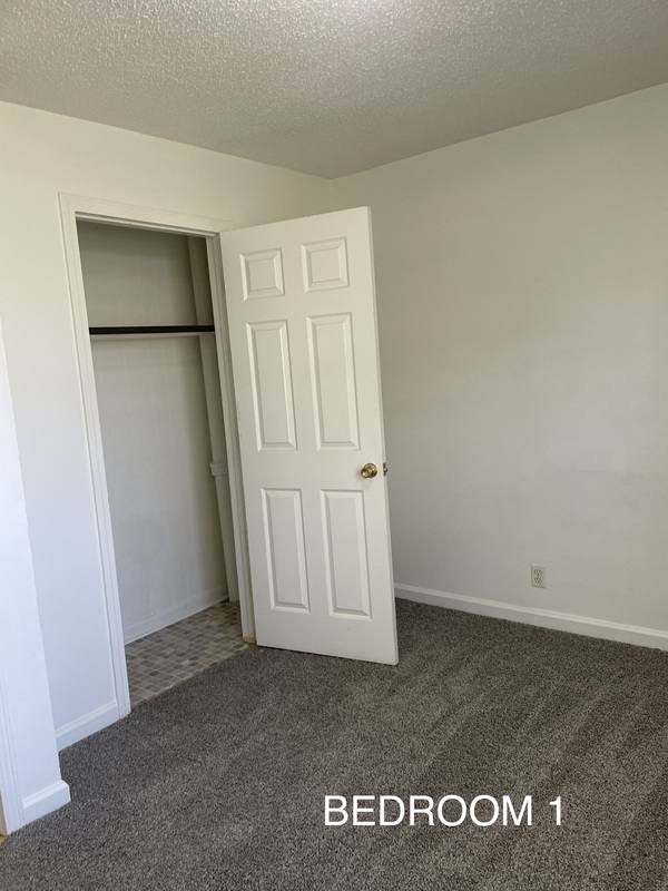 Apartment for rent at 613 College Dr #C, Anderson, IN 46012