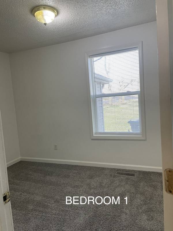 Apartment for rent at 613 College Dr #C, Anderson, IN 46012