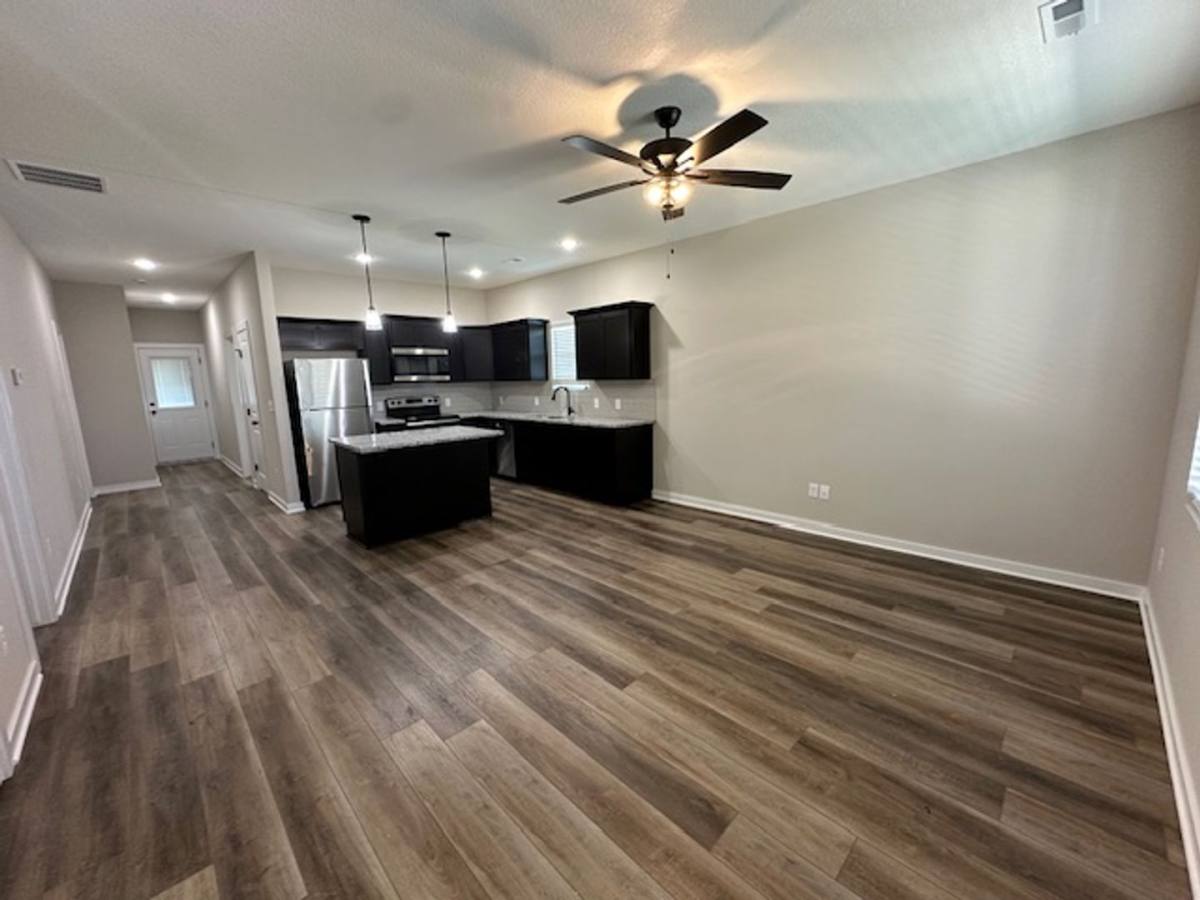 Townhouse for rent at 5421-23 N Gray Dr, Wichita, KS 67219